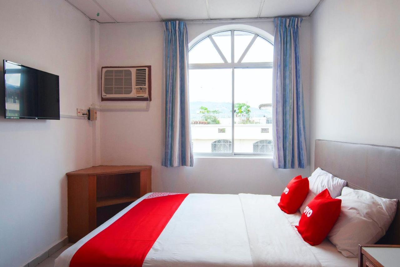 Oyo 89577 Kristal Hotel Keningau Екстер'єр фото